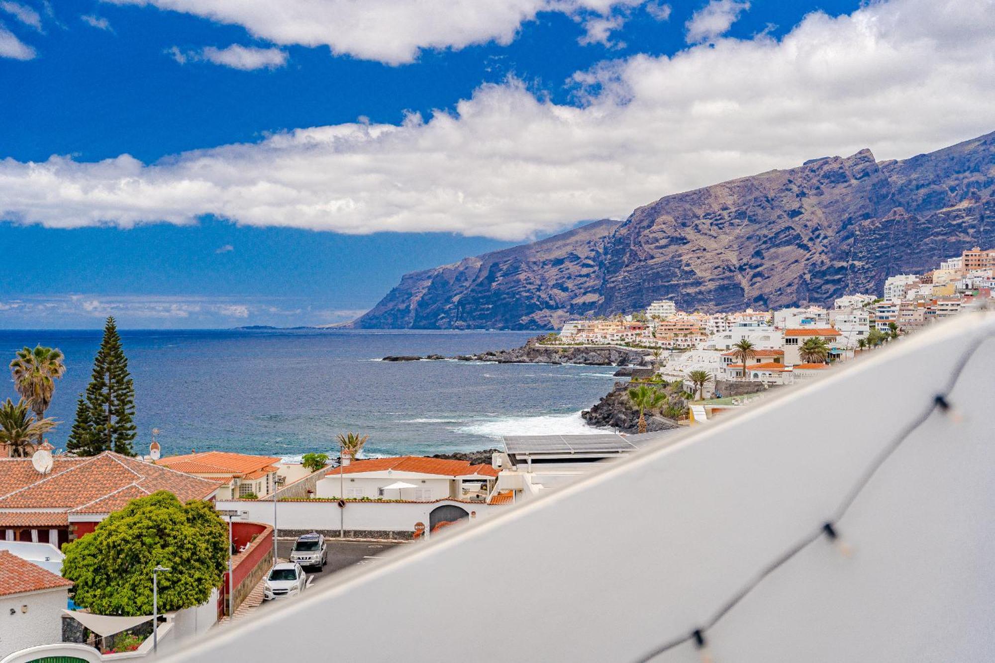 プエルト・デ・サンティアゴ2Bdr Ocean View & Large Private Terrace In Puerto De Santiagoアパートメント エクステリア 写真
